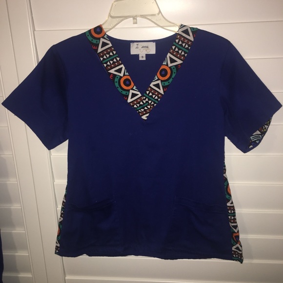 Women’s African inspired print SCRUB top ✨ - Picture 4 of 4